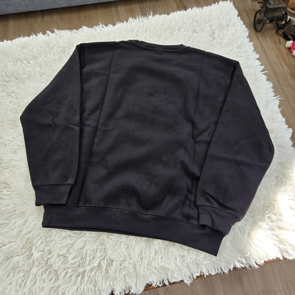 Tim Burton's The Nightmare Before Christmas Winter Sweatshirt. Black. Size XL. N - Picture 3 of 7